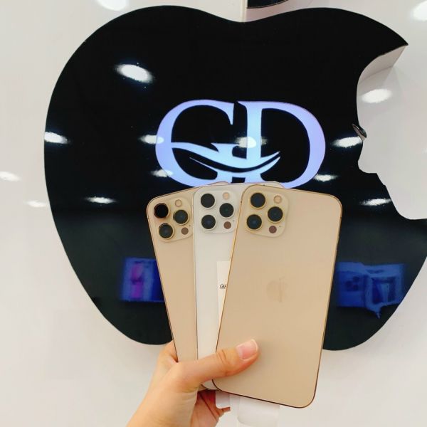 iPhone 12 Pro Max 512GB - Like New iPhone 12 Pro Max 512GB - Like New