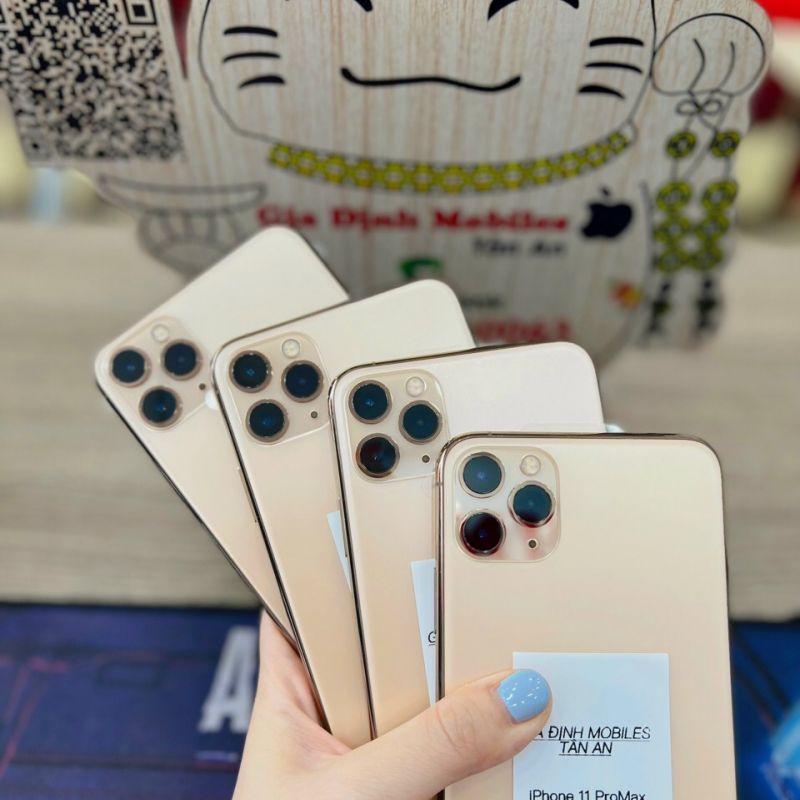 iPhone 11 Pro 512GB - Like New